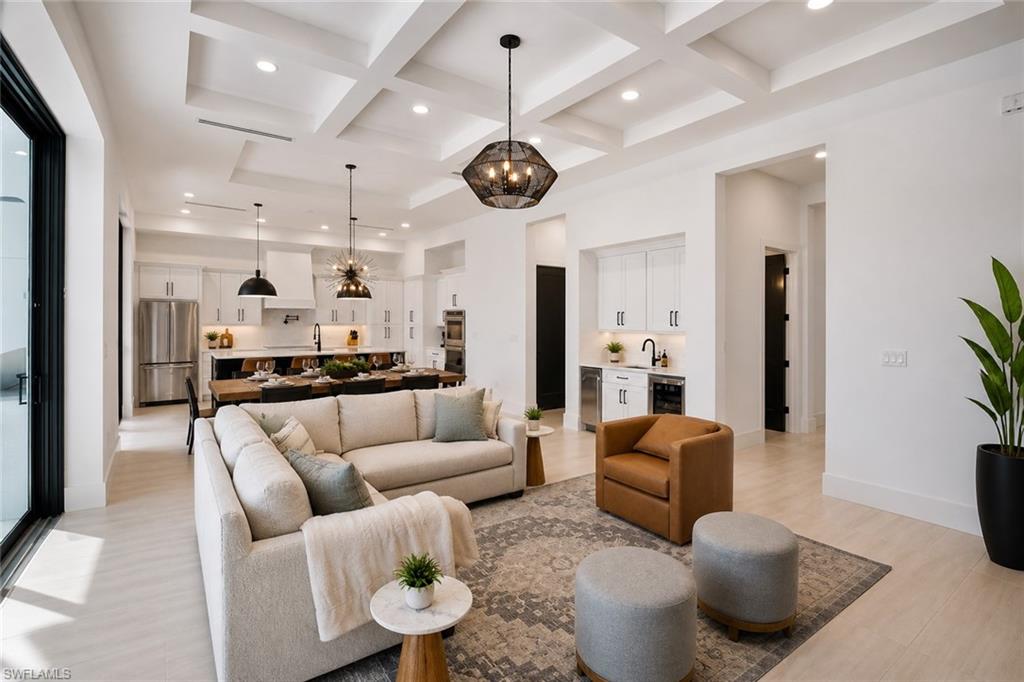 SERRANO - Residential