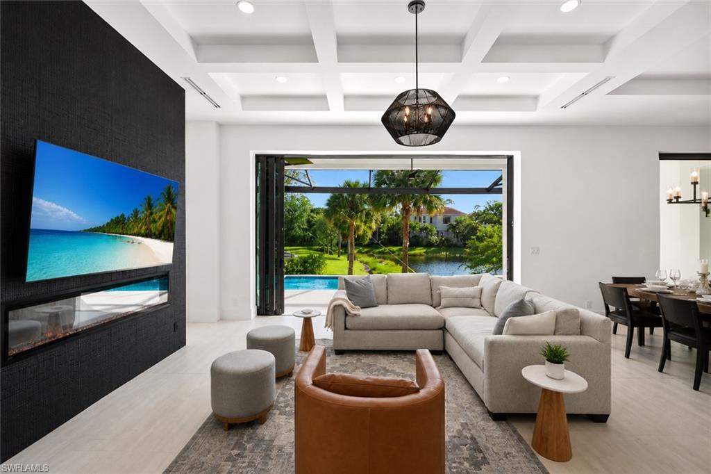 SERRANO - Residential