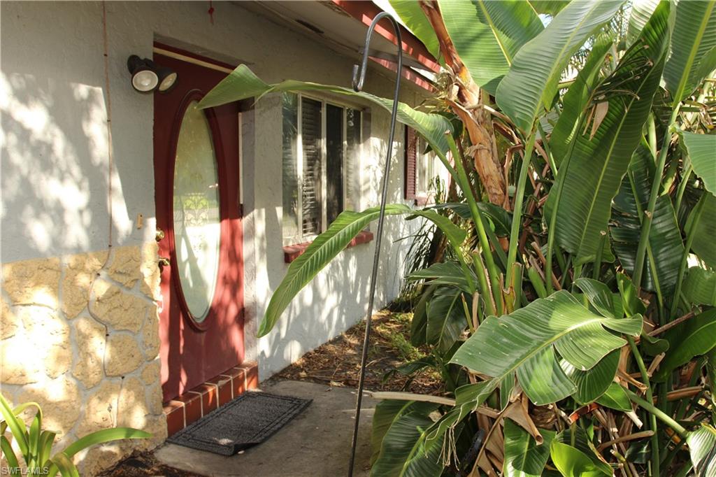 SUBURBAN PARK - Residential