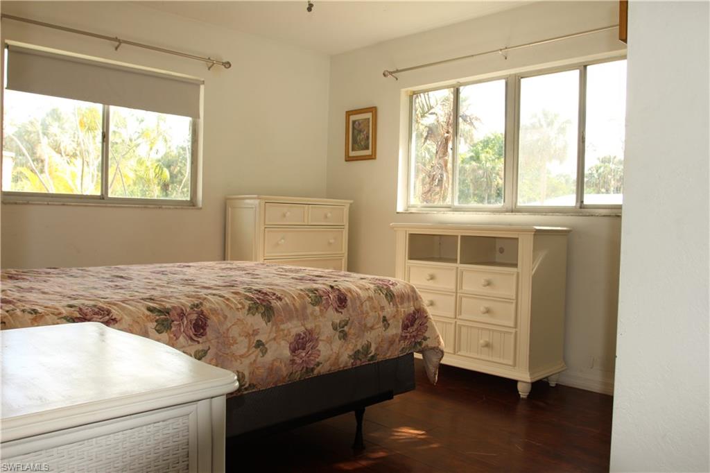 SUBURBAN PARK - Residential