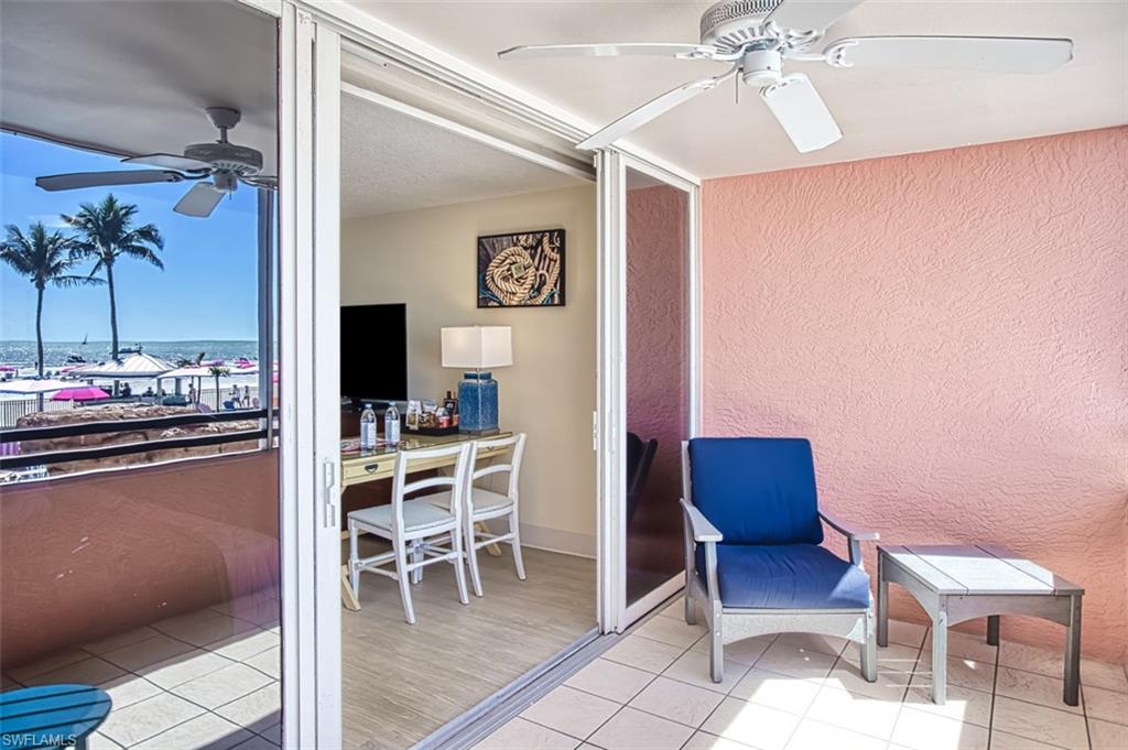 SANIBEL VIEW VILLAS - Residential