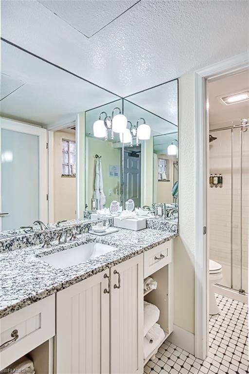 SANIBEL VIEW VILLAS - Residential