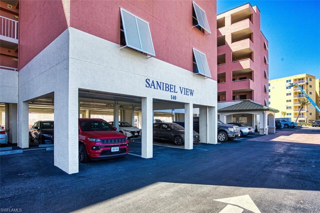 SANIBEL VIEW VILLAS - Residential