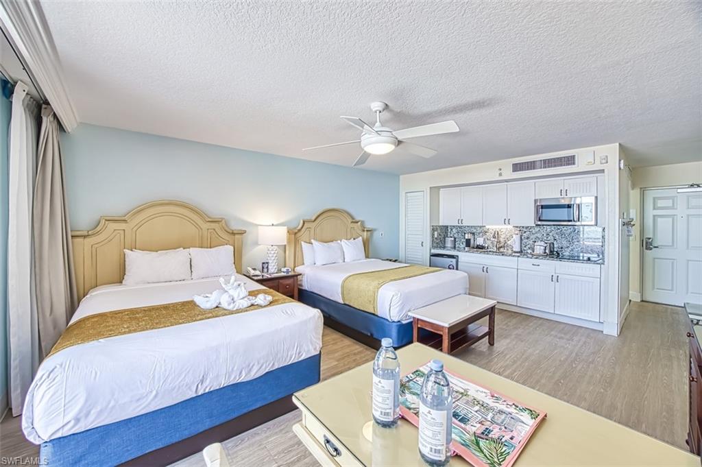 SANIBEL VIEW VILLAS - Residential