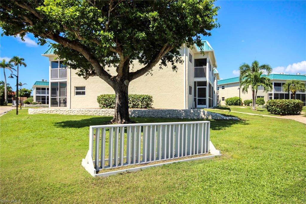 SANIBEL ARMS WEST CONDO - Residential