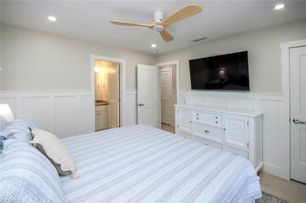 SANIBEL ARMS WEST CONDO - Residential