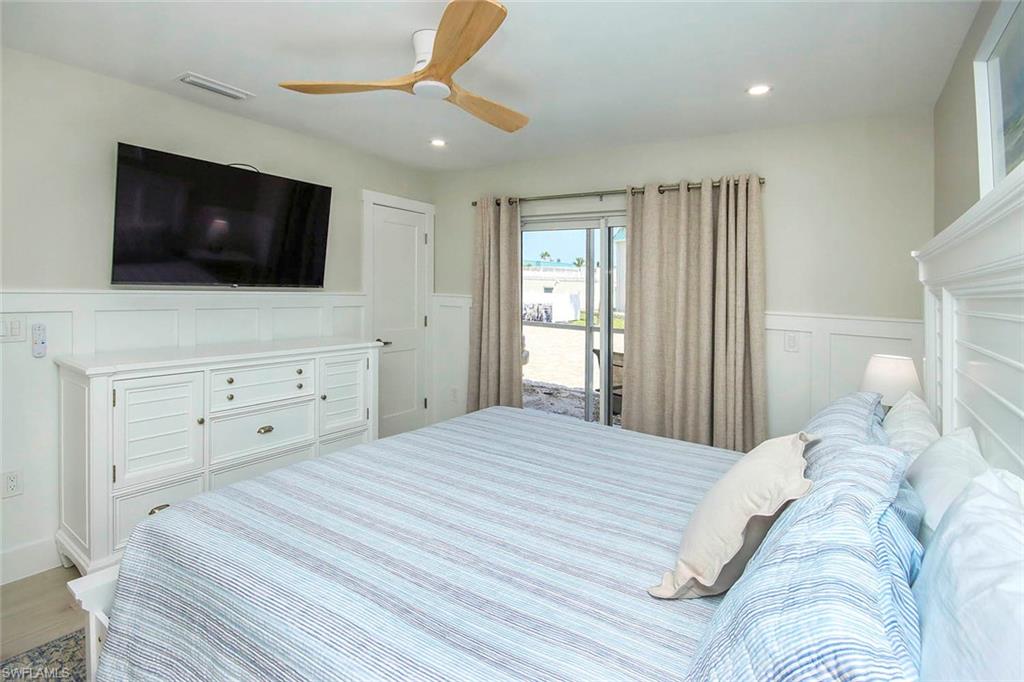 SANIBEL ARMS WEST CONDO - Residential