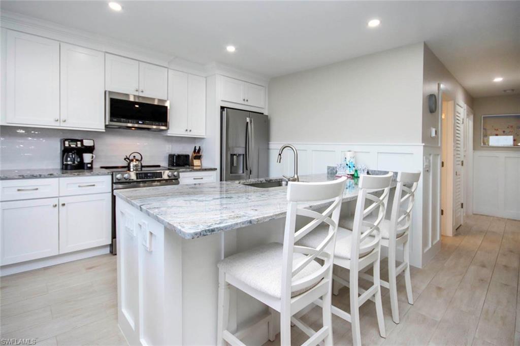 SANIBEL ARMS WEST CONDO - Residential