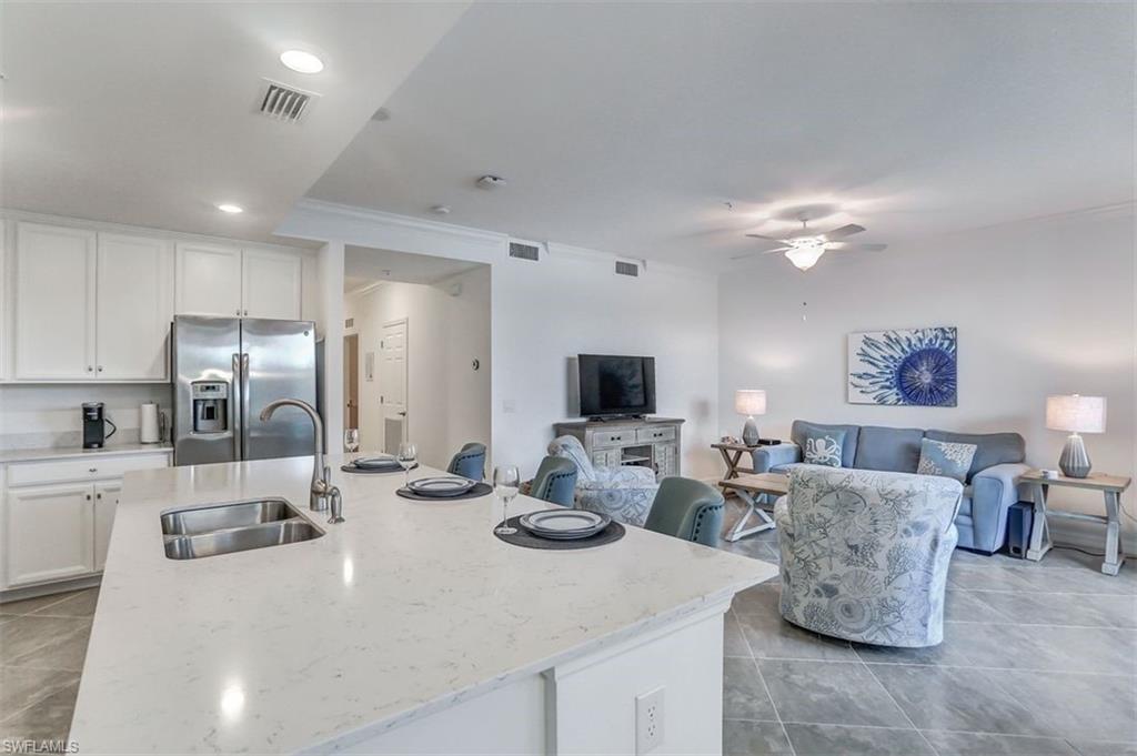 TREVI - Residential Lease