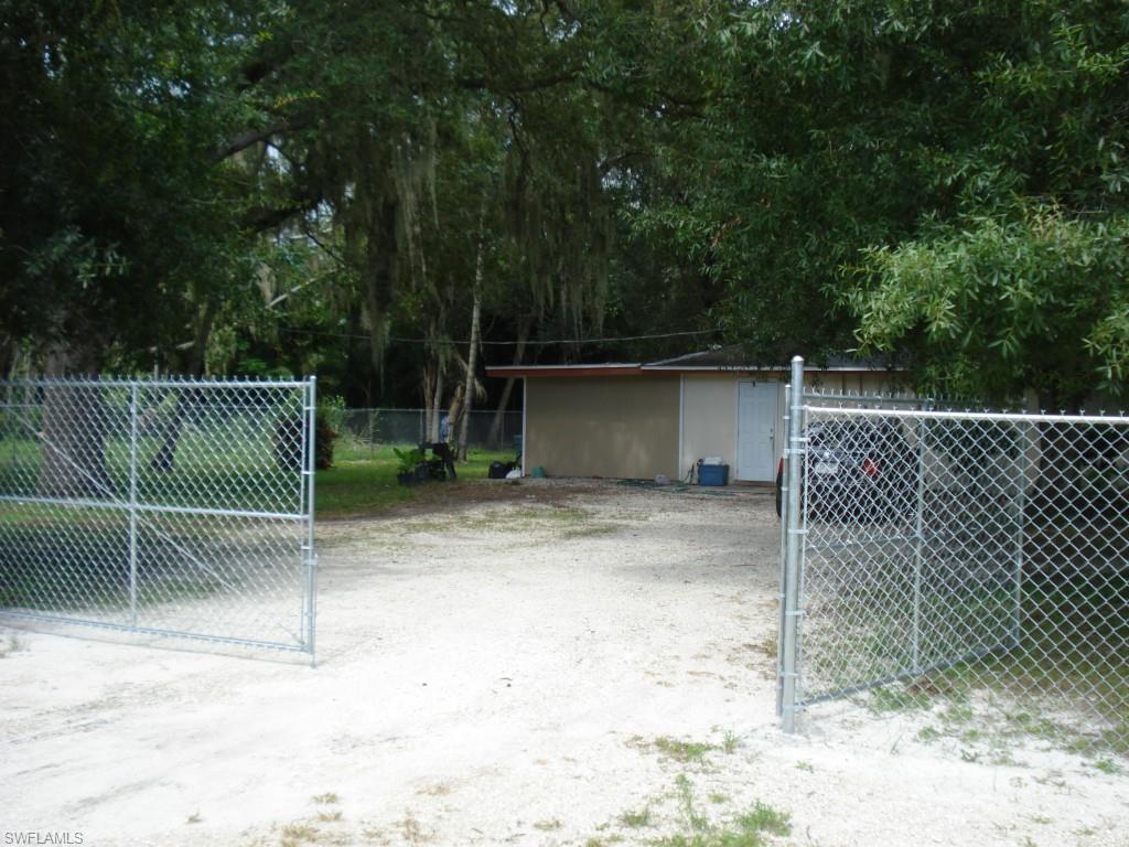 GREEN ACRES - Residential