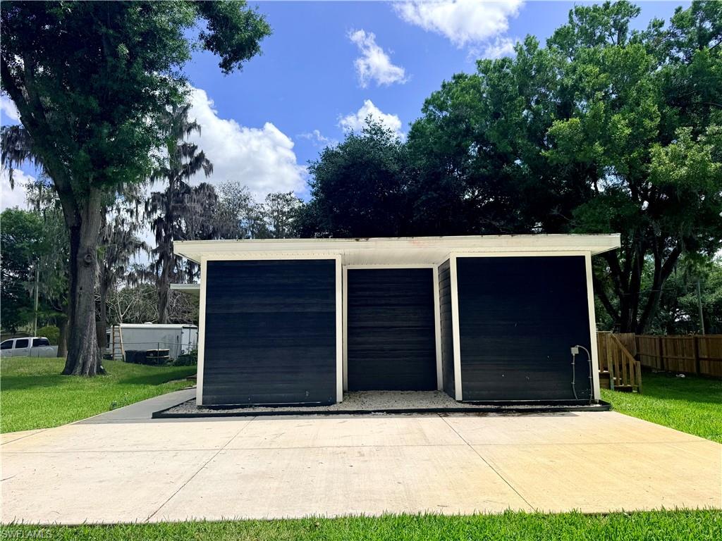 ACREAGE - Residential