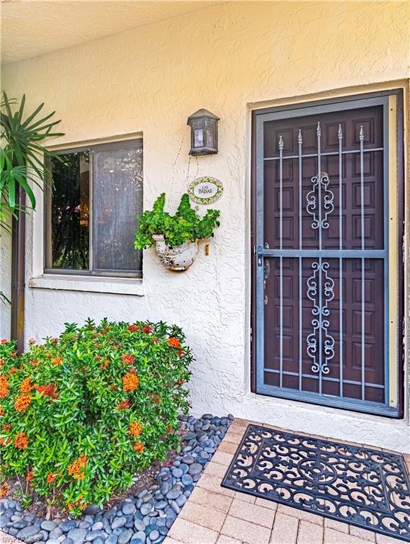 LAS BRISAS AT PELICAN BAY - Residential