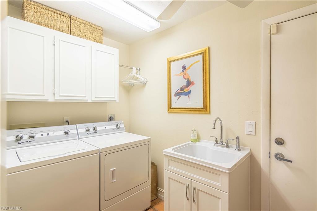 LAS BRISAS AT PELICAN BAY - Residential