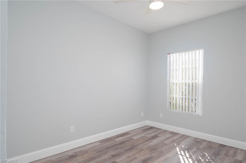 ISLAND PARK WOODS - Residential