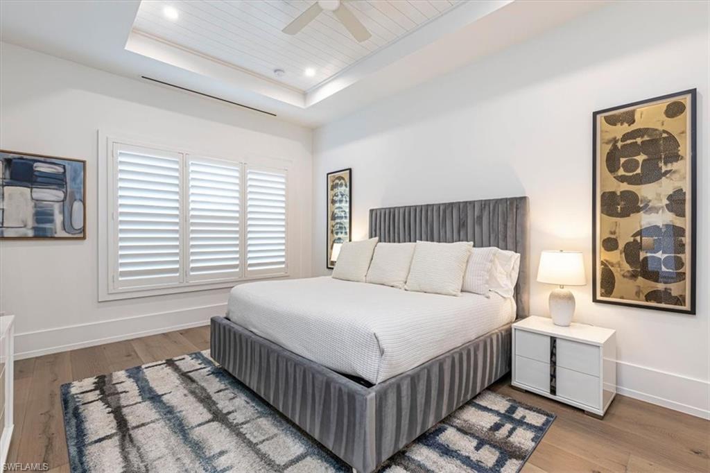 OLDE NAPLES - Residential