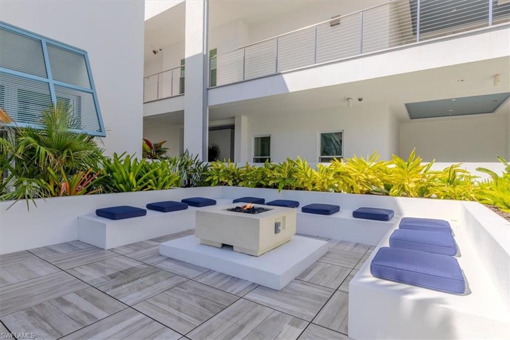 OLDE NAPLES - Residential