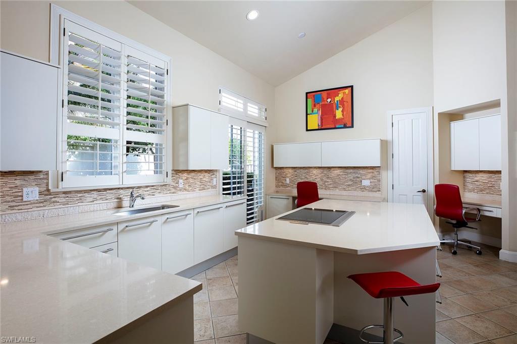 VILLA LA PALMA AT BAY COLONY - Residential