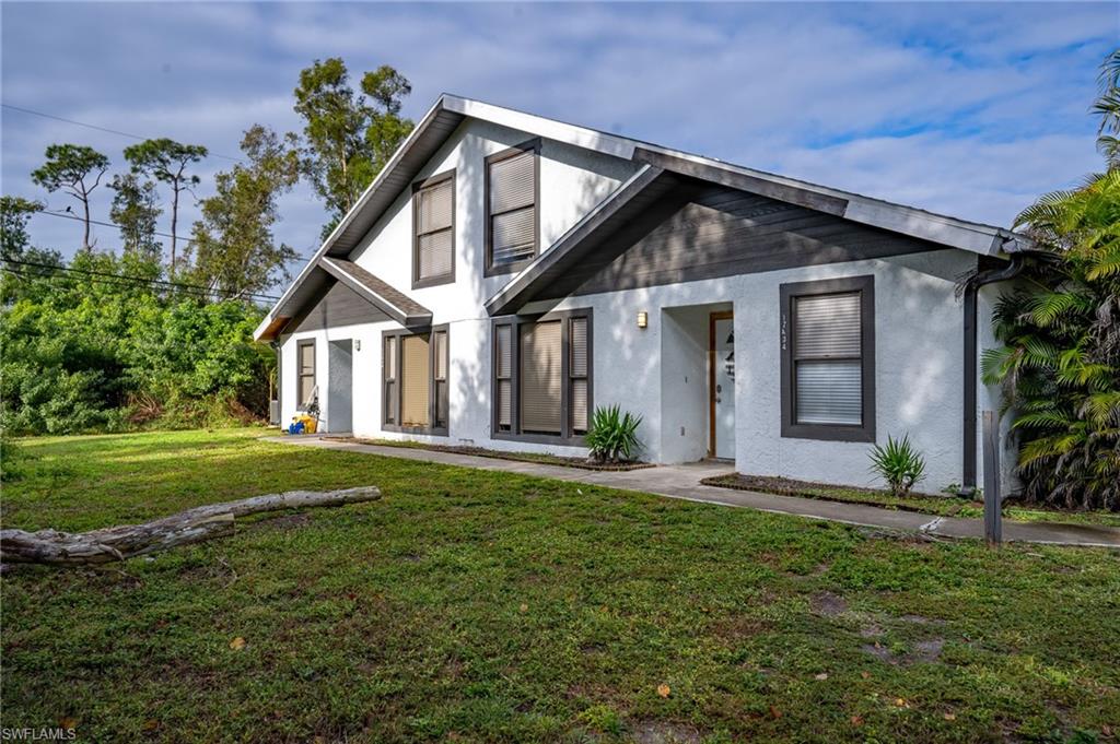 SAN CARLOS PARK - Residential