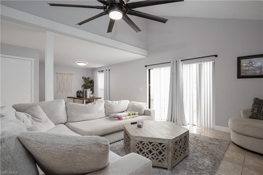 SAN CARLOS PARK - Residential