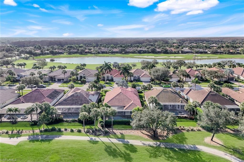 HOLLYBROOK - Residential