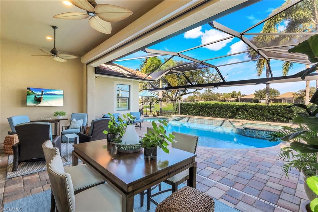 HOLLYBROOK - Residential