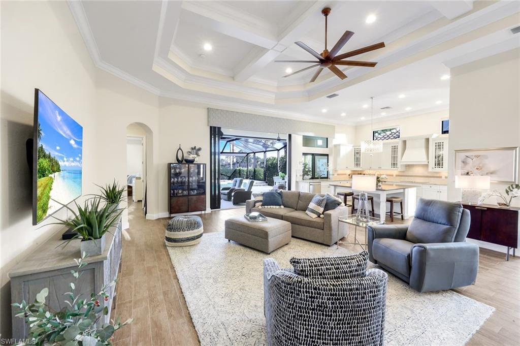 HOLLYBROOK - Residential