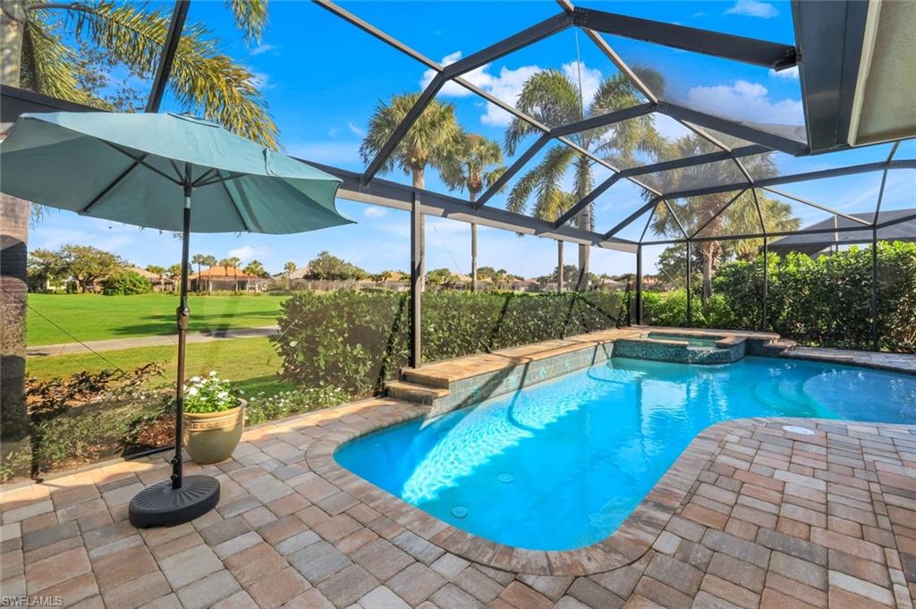 HOLLYBROOK - Residential