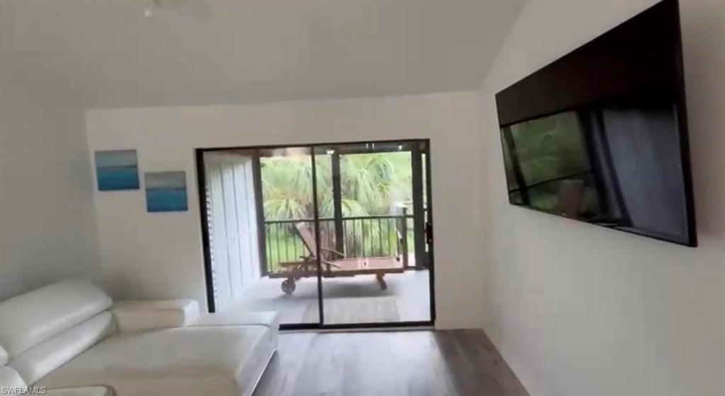 ISLAND PARK VILLAGE - Residential