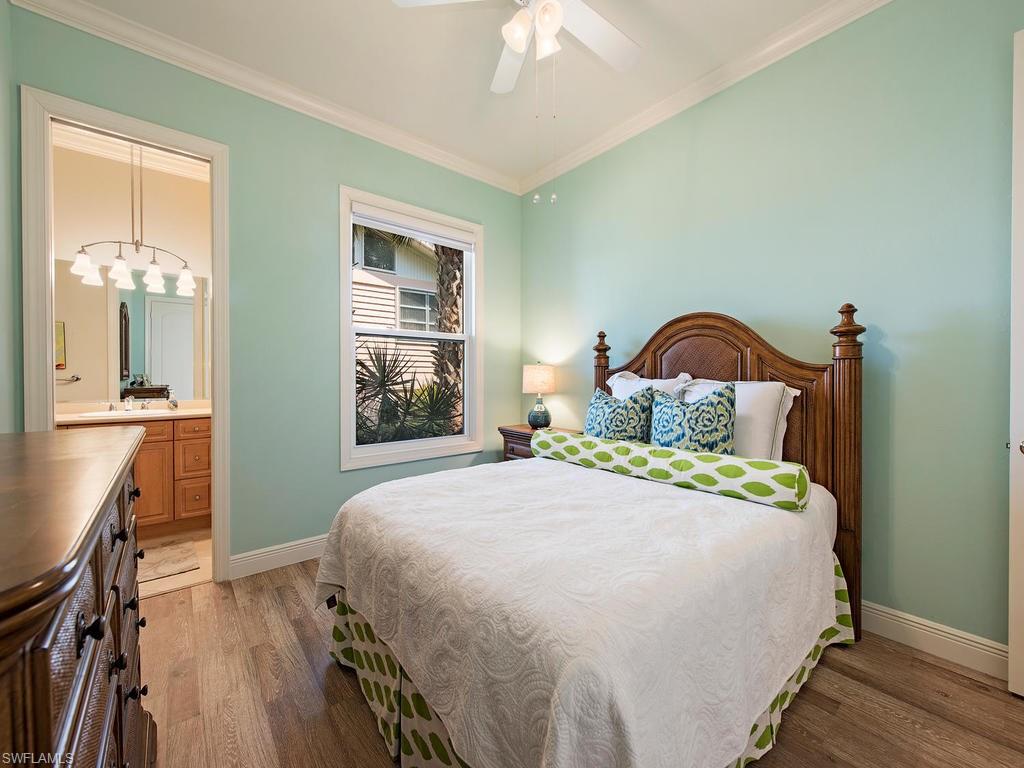 AQUALANE SHORES - Residential