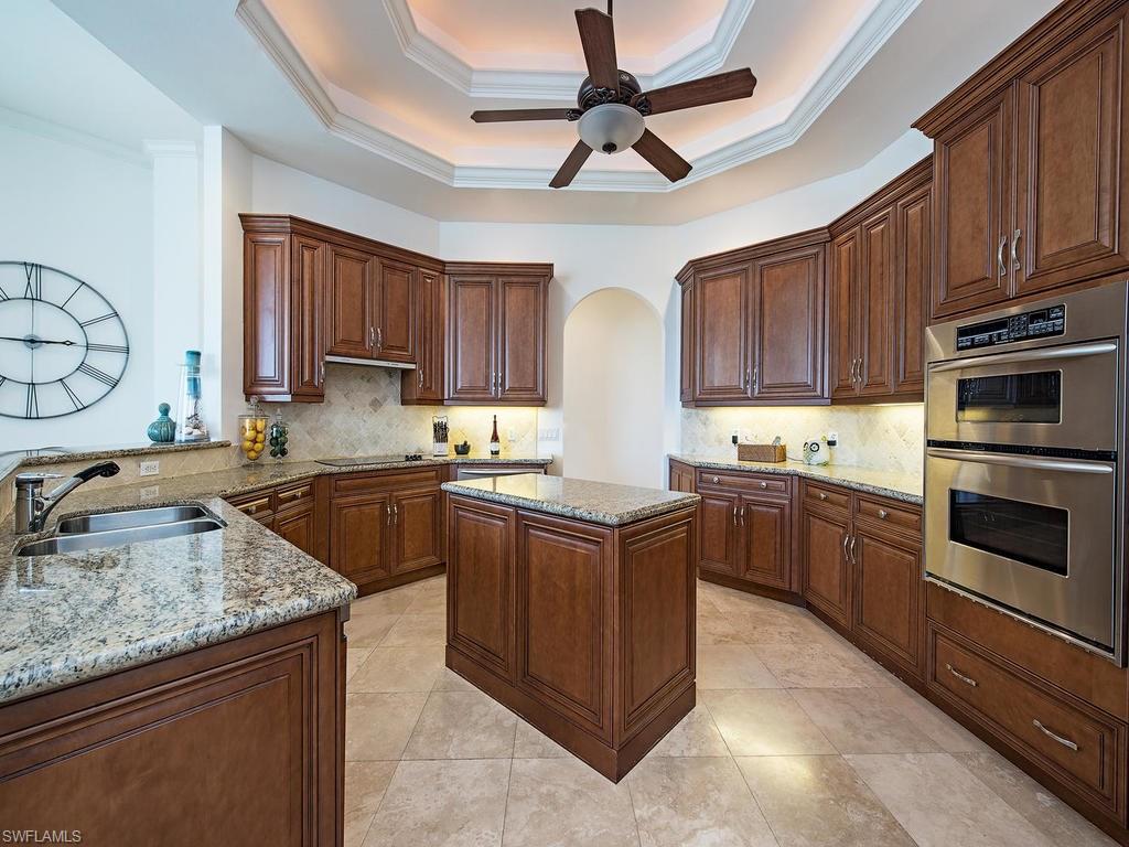 AQUALANE SHORES - Residential