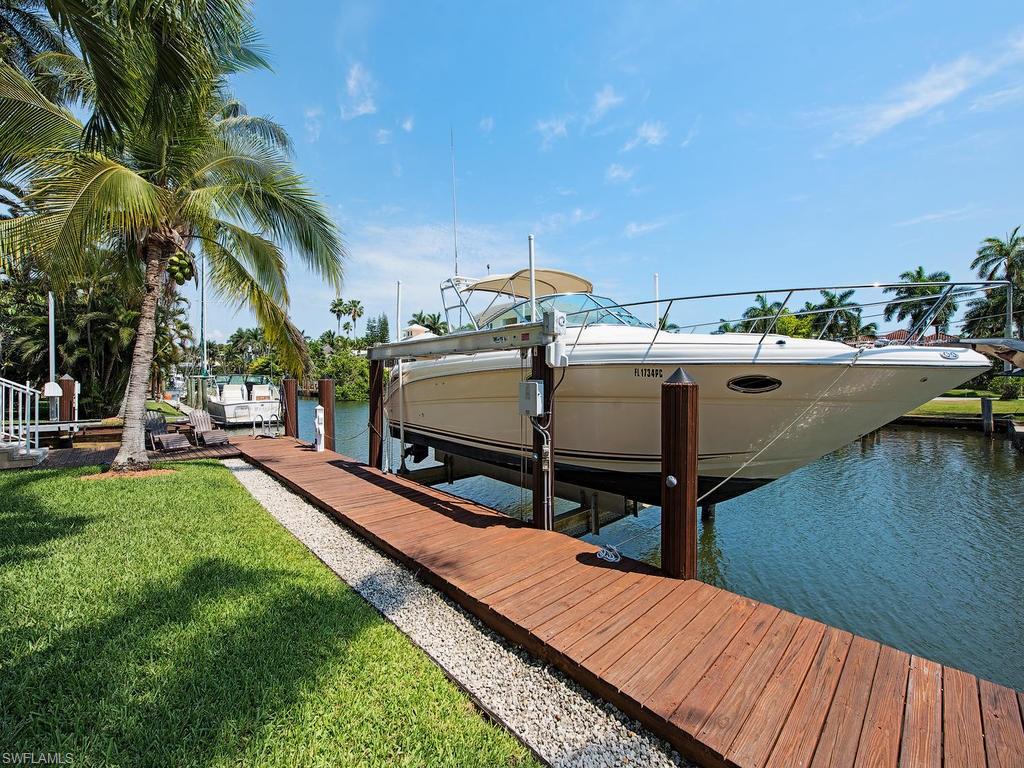 AQUALANE SHORES - Residential