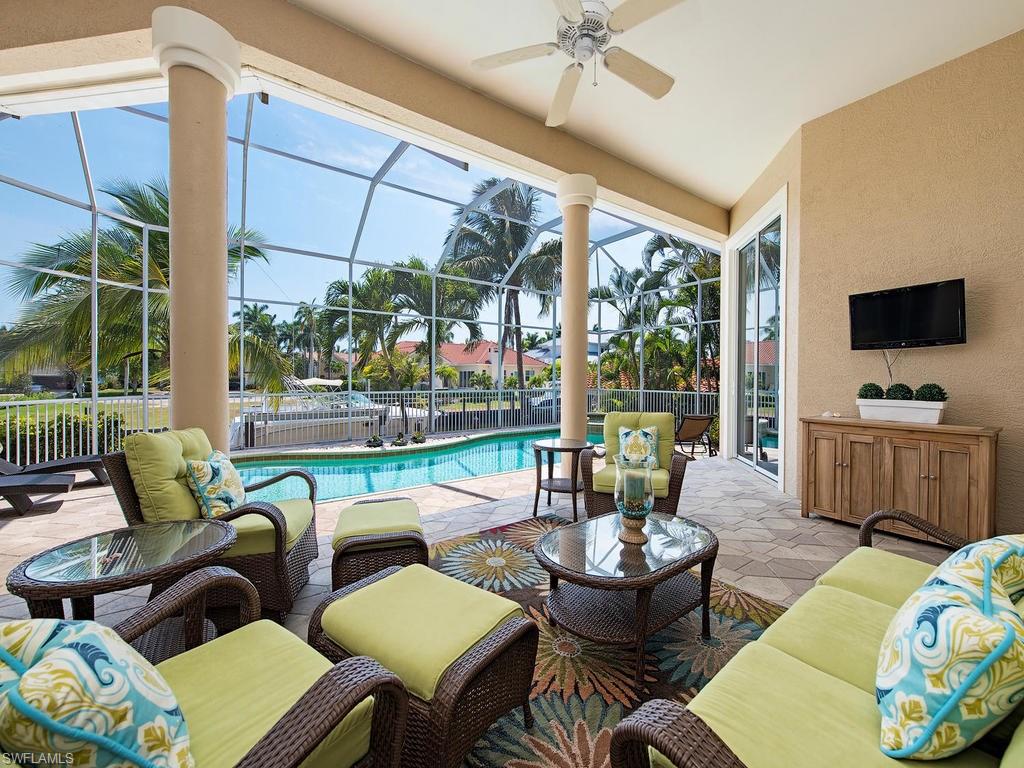 AQUALANE SHORES - Residential