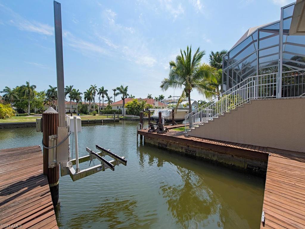 AQUALANE SHORES - Residential