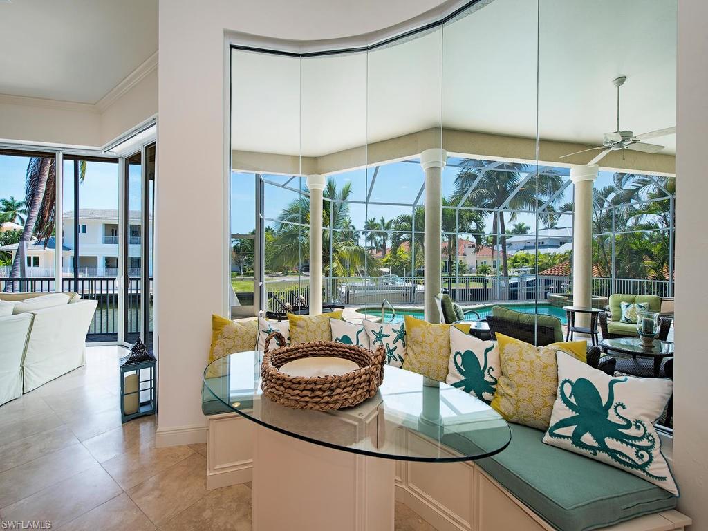 AQUALANE SHORES - Residential