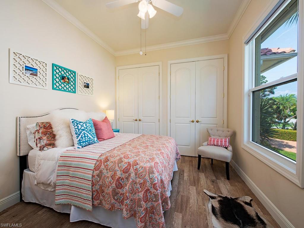 AQUALANE SHORES - Residential