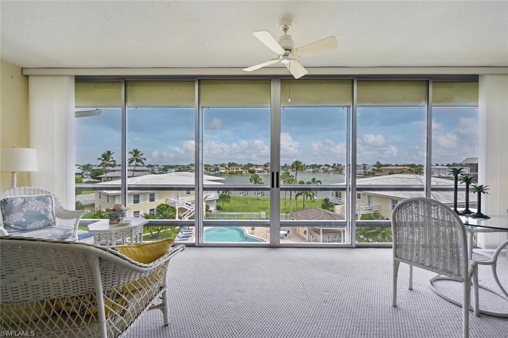 EXECUTIVE CLUB - Residential