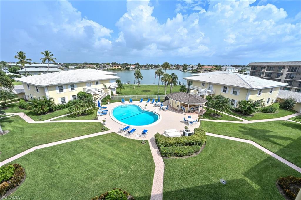 EXECUTIVE CLUB - Residential