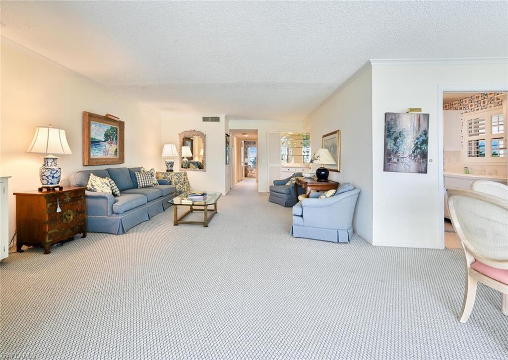 EXECUTIVE CLUB - Residential