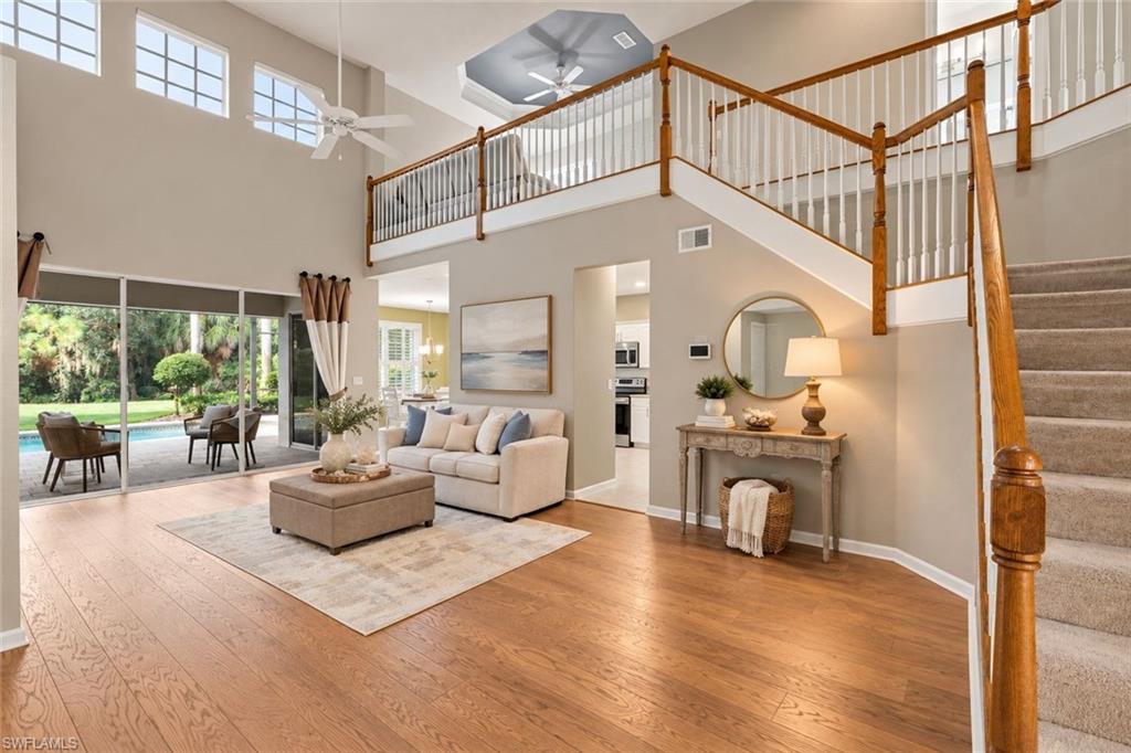 9463 Oak Strand DR