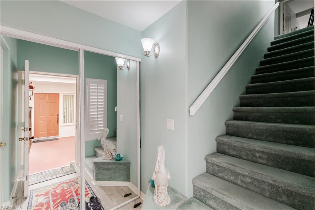 SEVEN LAKES - Residential