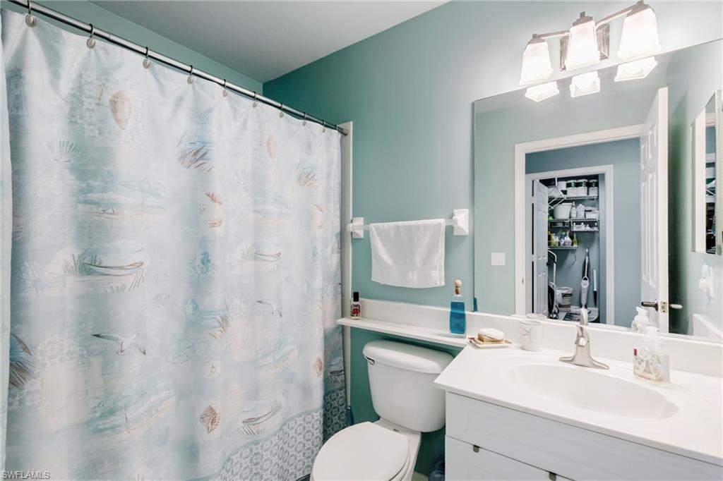 SEVEN LAKES - Residential