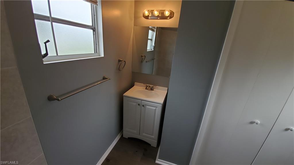 GULF COVE - Residential