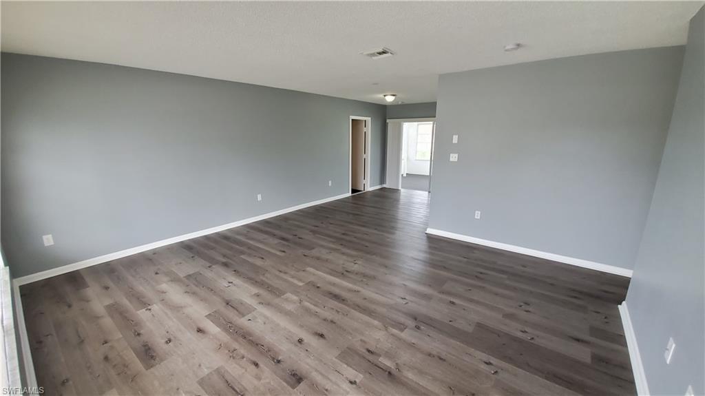 GULF COVE - Residential