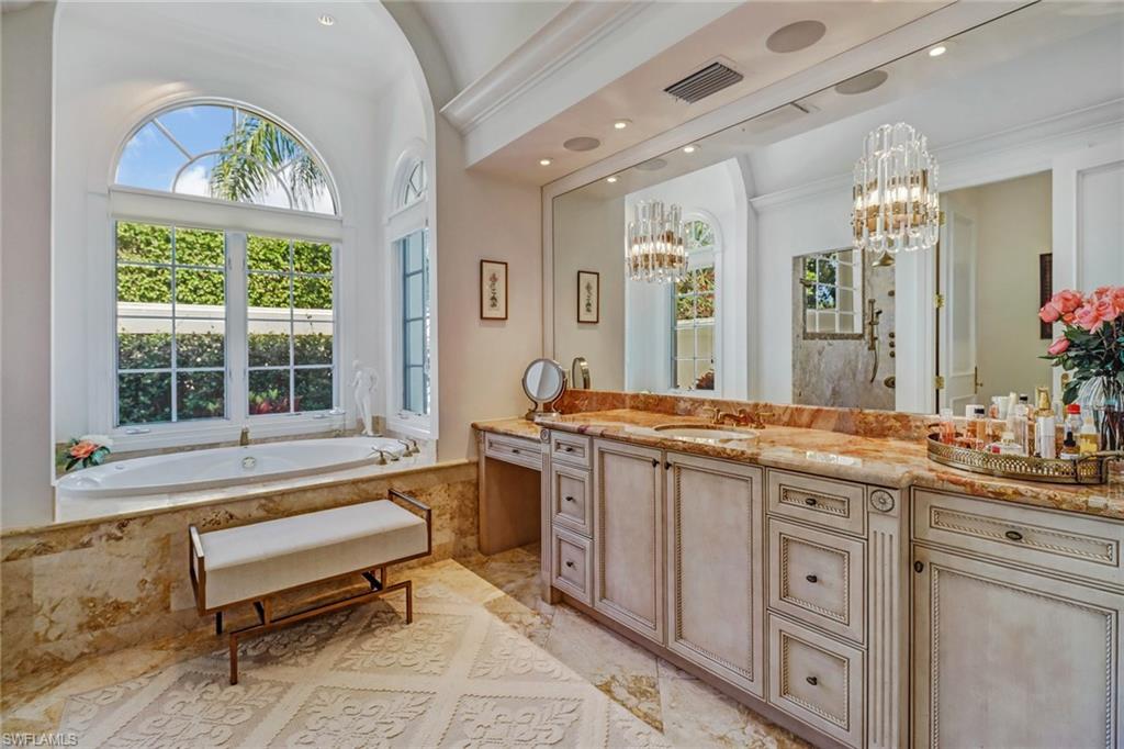 QUAIL WEST - Residential