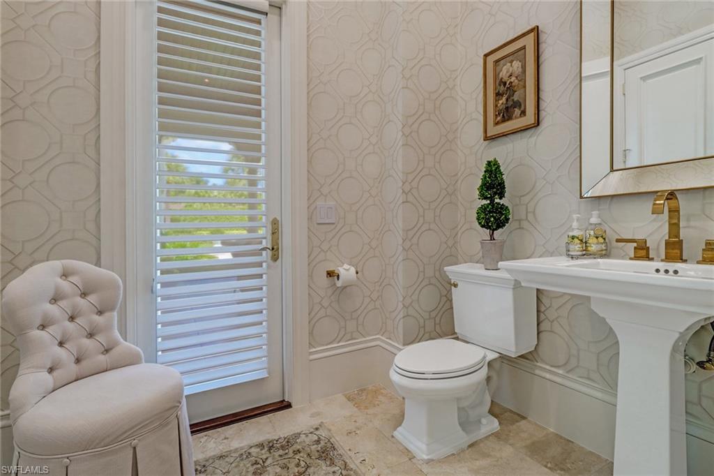 QUAIL WEST - Residential