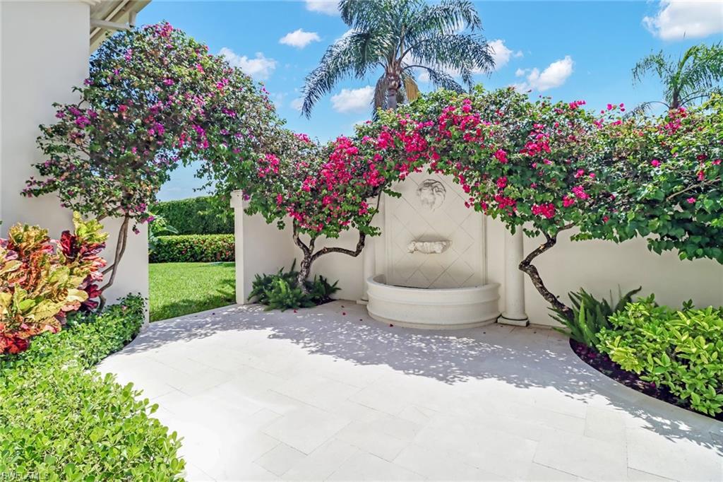 QUAIL WEST - Residential