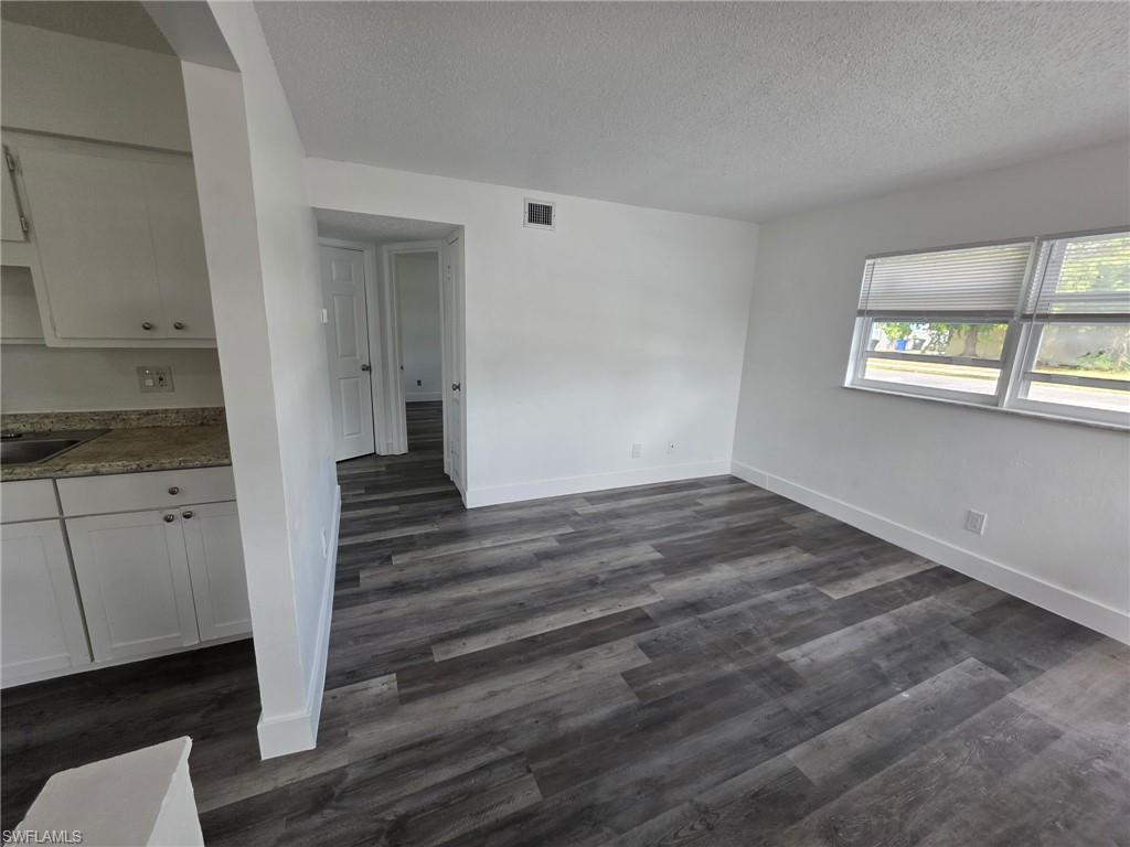 FORT MYERS - Residential Lease