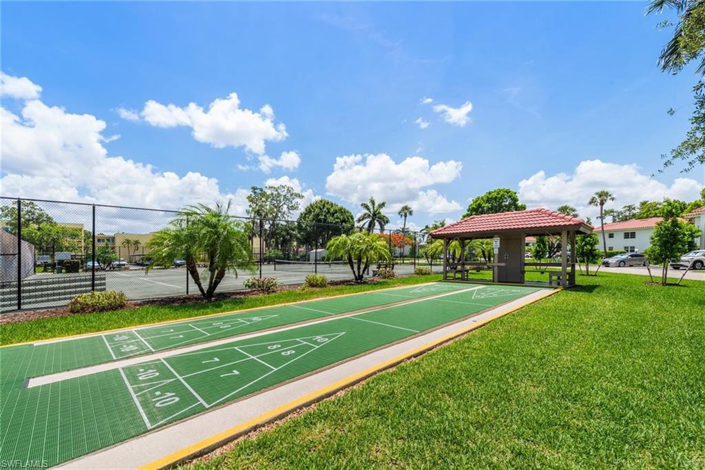 FOREST LAKES GOLF AND TENNIS CLUB - Residential