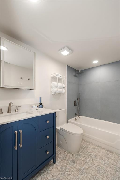 FOREST LAKES GOLF AND TENNIS CLUB - Residential