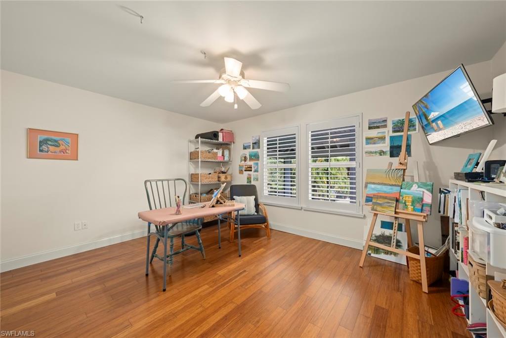 CHARLOTTE SHORES - Residential